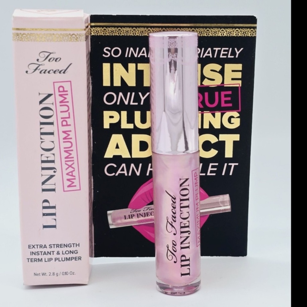 New Too Faced Lip Injection Maximum Plump Extra Strength Lip Plumper Gloss